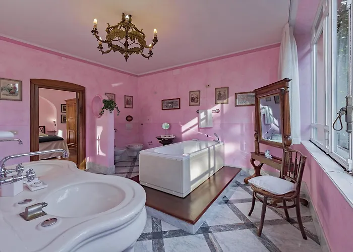 Menaggio Вилла *